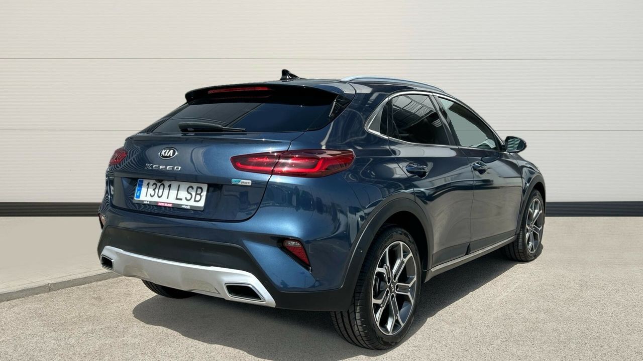 Kia XCeed 1.6 GDI PHEV EMOTION 141 5P