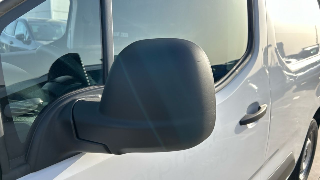 Citroën Berlingo 1.5 BLUEHDI 75KW TALLA M (CA) 102 4P