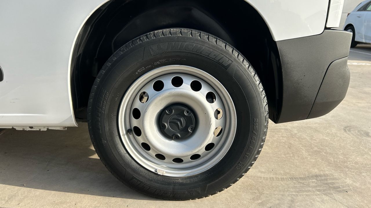 Citroën Berlingo 1.5 BLUEHDI 75KW TALLA M (CA) 102 4P