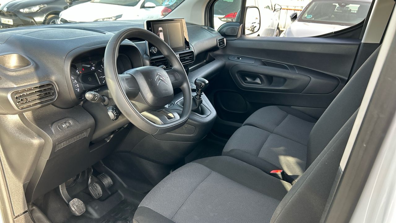 Citroën Berlingo 1.5 BLUEHDI 75KW TALLA M (CA) 102 4P
