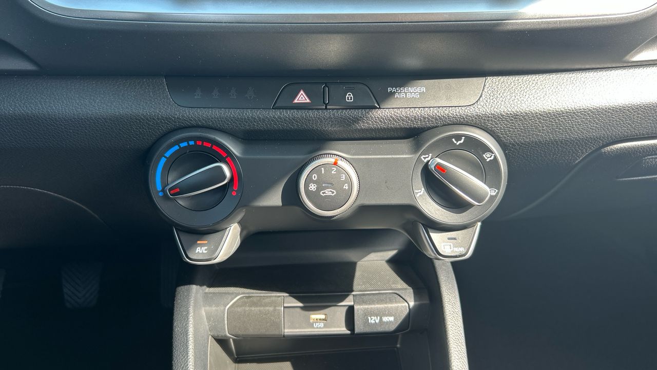 Kia Stonic 1.0 T-GDI MHEV IMT 74KW BUSINESS 100 5P