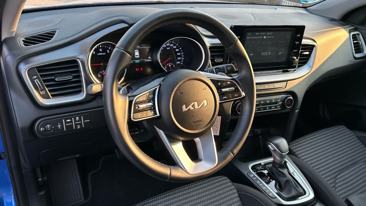Kia Ceed 1.0 MHEV 88KW DRIVE DCT 120 5P