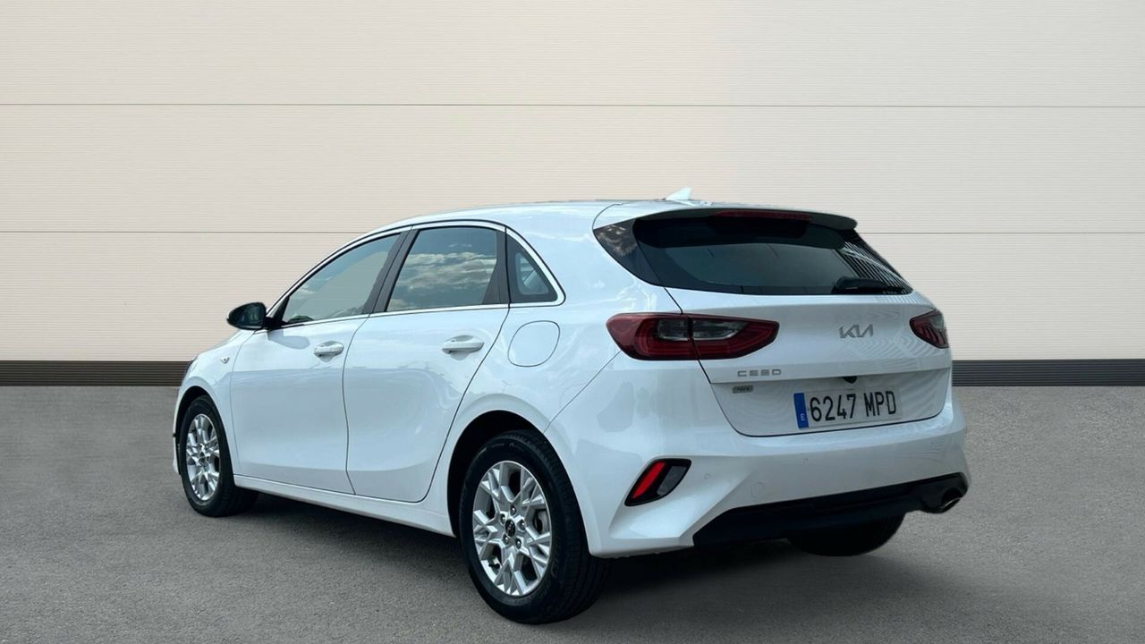Kia Ceed 1.0 MHEV 88KW DRIVE DCT 120 5P