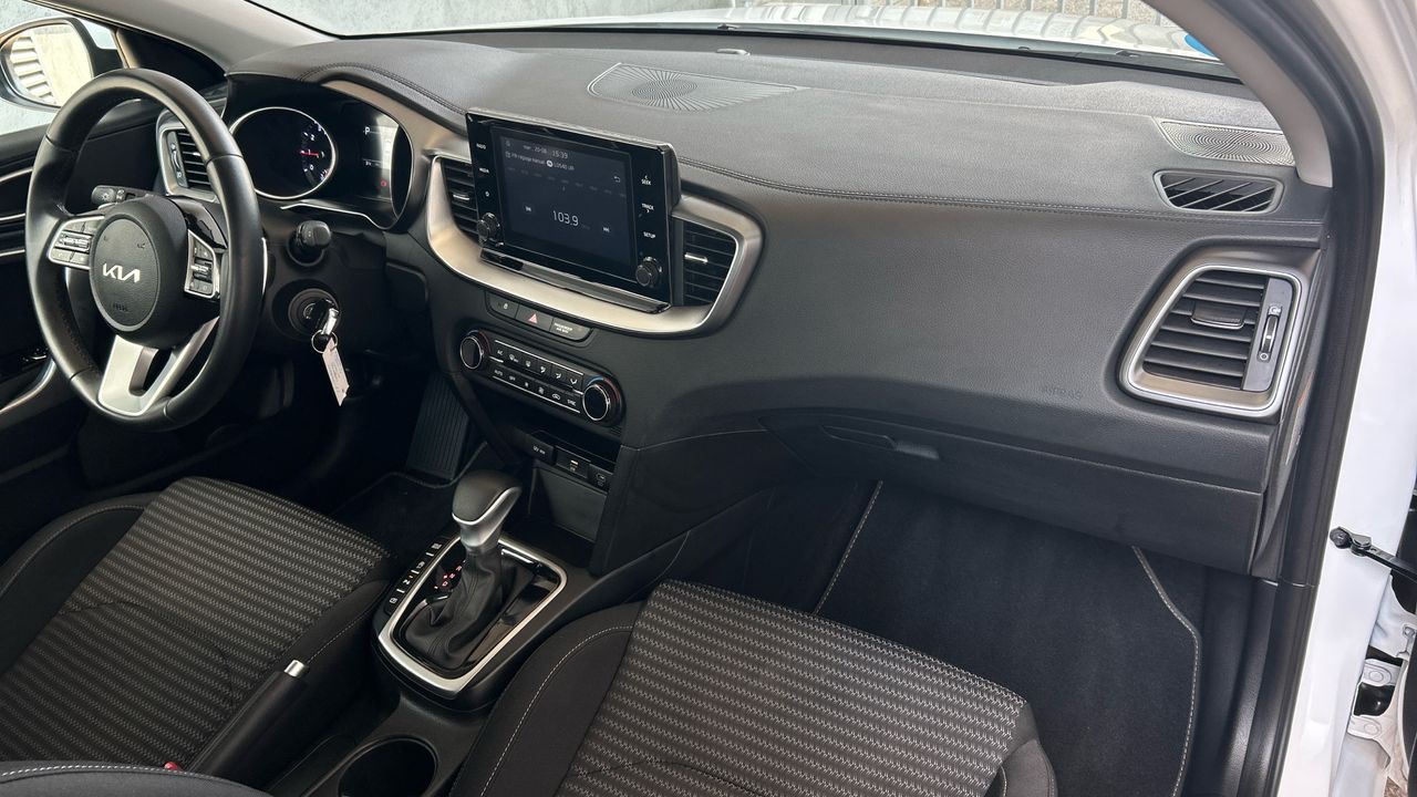Kia Ceed 1.0 MHEV 88KW DRIVE DCT 120 5P