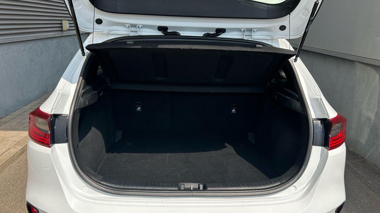 Kia Ceed 1.0 MHEV 88KW DRIVE DCT 120 5P