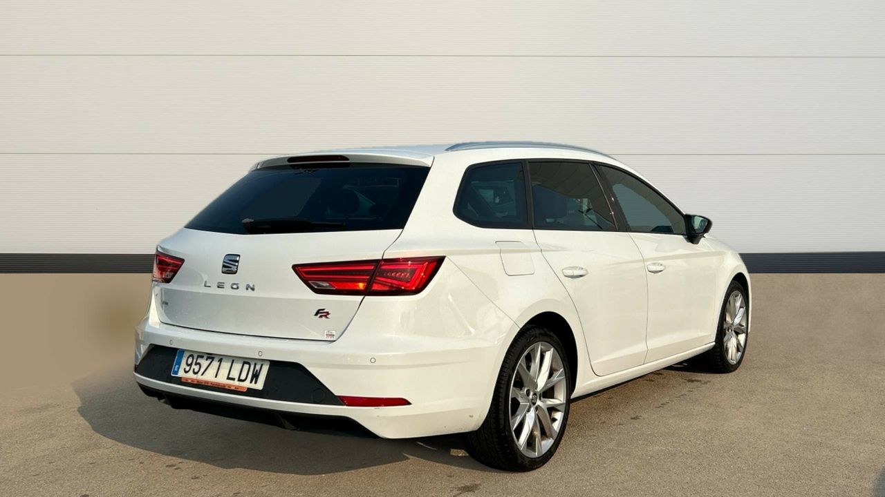Seat Leon SEAT León 1.5 TGI GNC DSG7 FR Fast Edition Plus 130