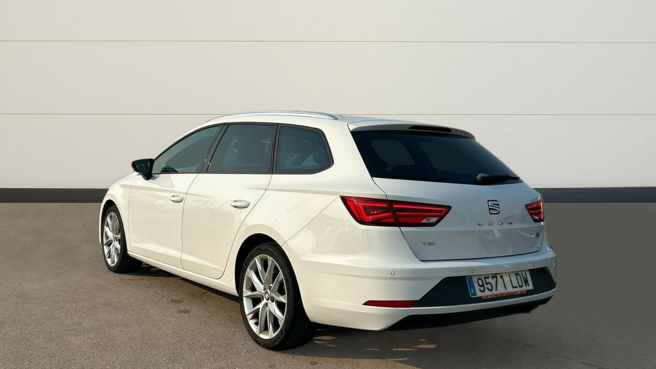 Seat Leon SEAT León 1.5 TGI GNC DSG7 FR Fast Edition Plus 130