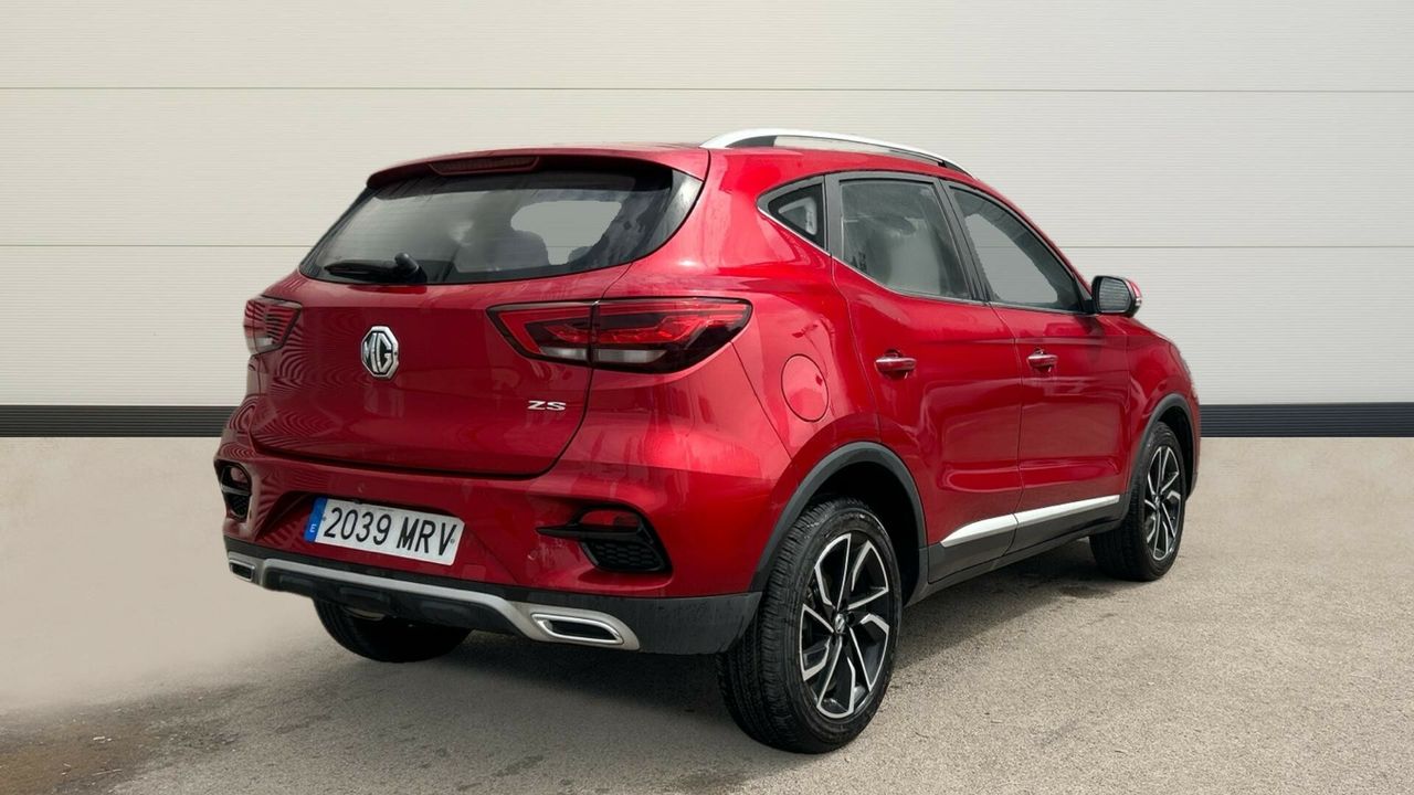 MG ZS 1.5 LUXURY 106 5P