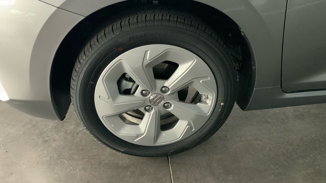 Suzuki Swift 1.2 MILD HYBRID S2 83 5P