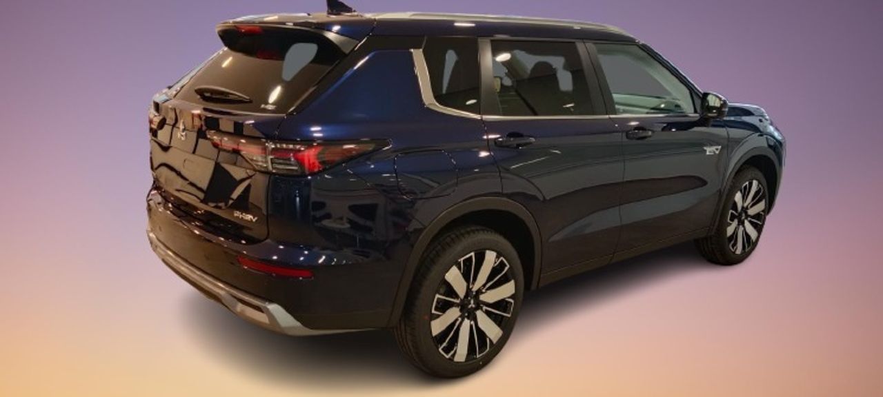 Mitsubishi Outlander 2.4 PHEV KAITEKI 306 5P
