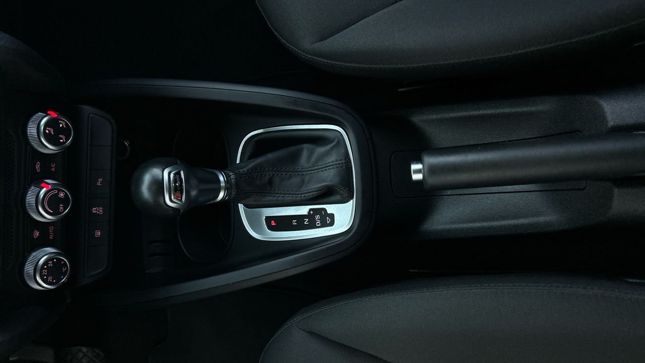 Audi A1 1.4 TFSI S TRONIC ATTRACTION 125 3P