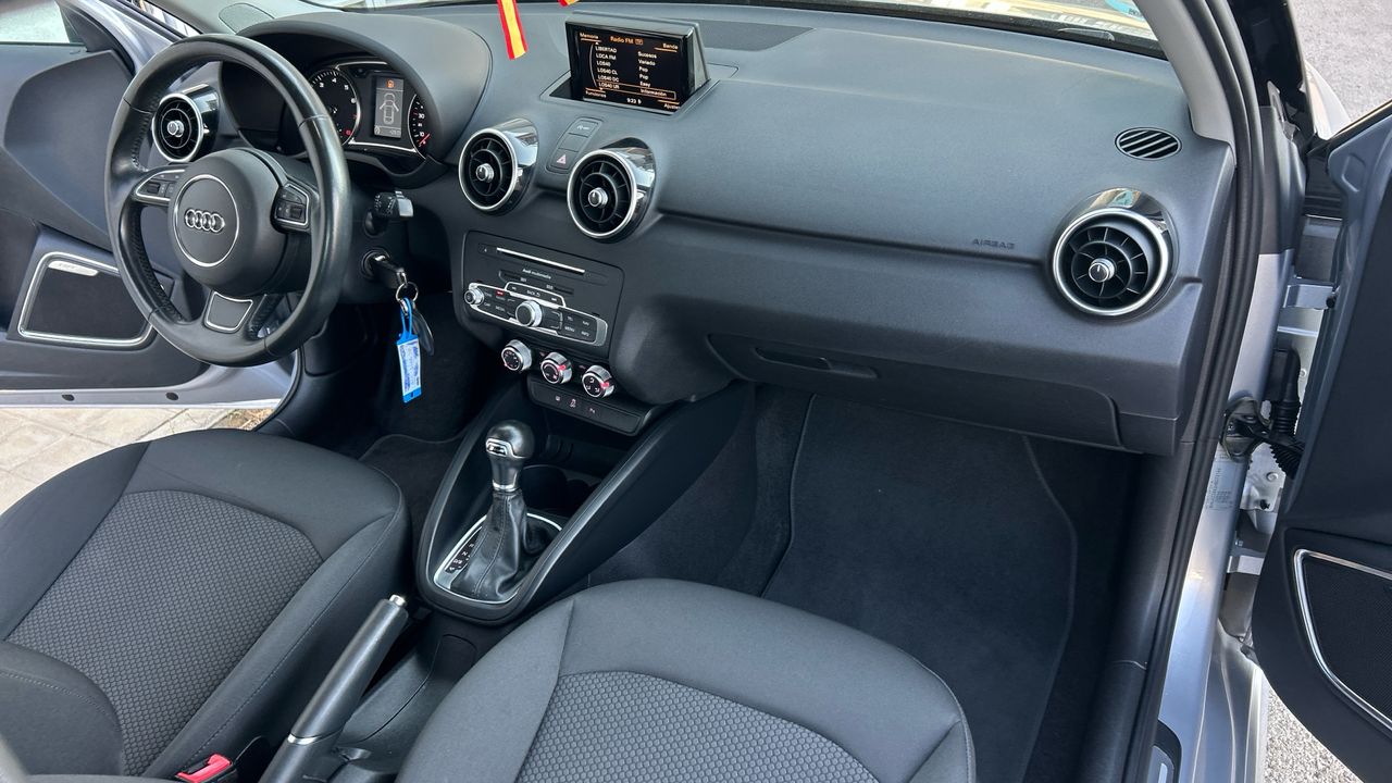 Audi A1 1.4 TFSI S TRONIC ATTRACTION 125 3P