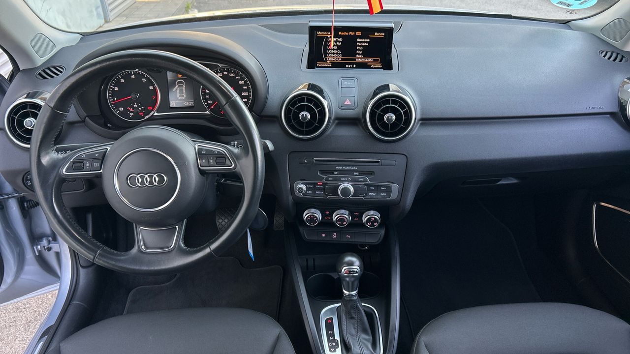 Audi A1 1.4 TFSI S TRONIC ATTRACTION 125 3P