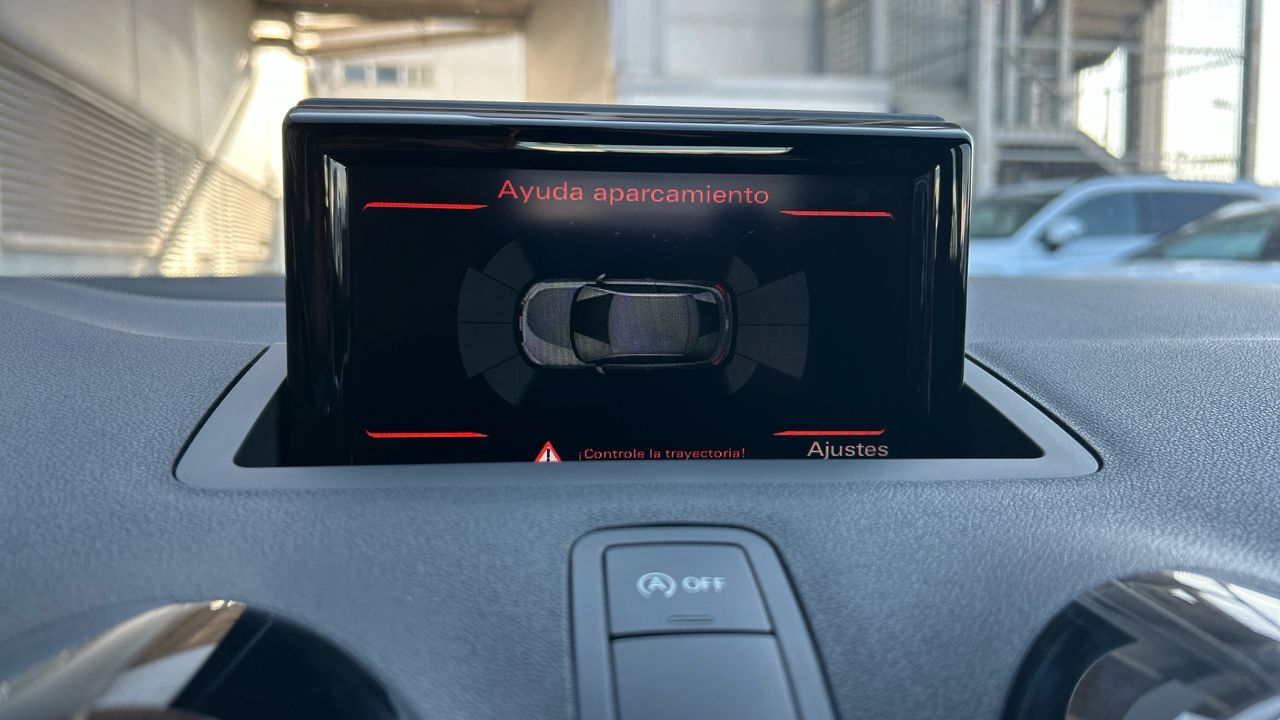 Audi A1 1.4 TFSI S TRONIC ATTRACTION 125 3P