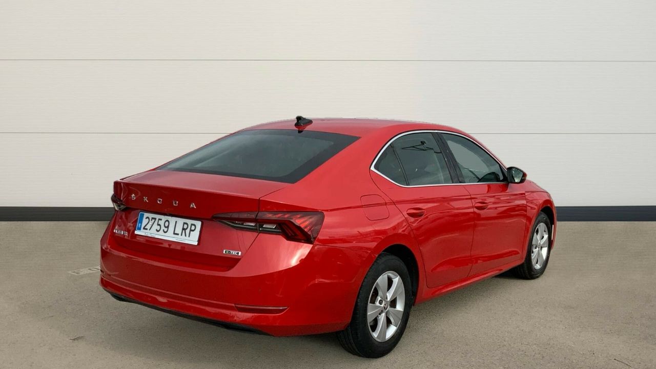 Skoda Octavia 1.5 TSI MHEV AMBITION 110KW DSG 150 5P