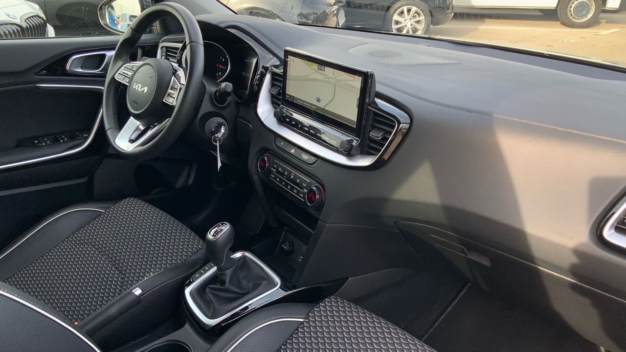 Kia Ceed 1.0 T-GDI 88KW TECH 120 5P