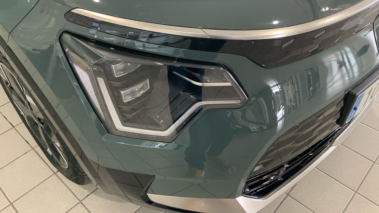 Kia Niro BEV 65KWH 150KW E-NIRO EMOTION 204 5P