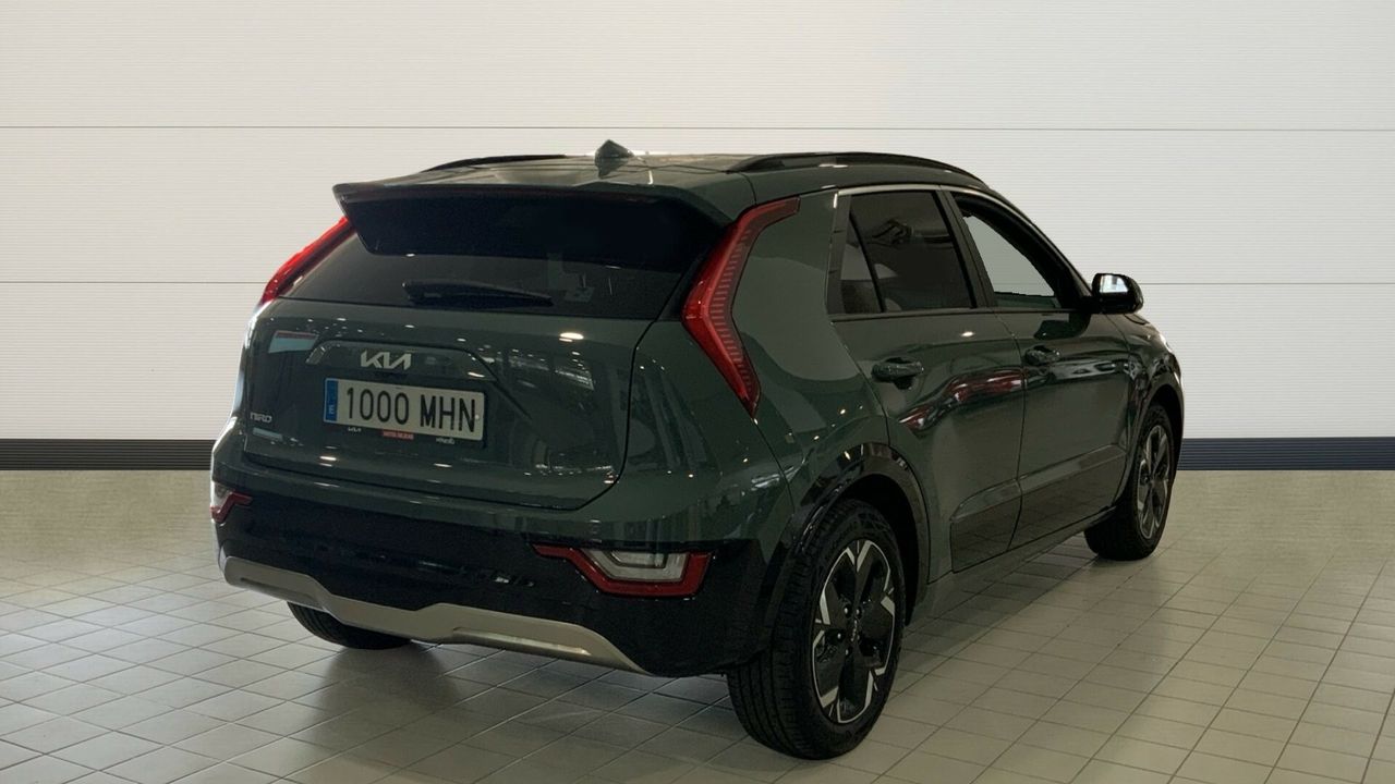 Kia Niro BEV 65KWH 150KW E-NIRO EMOTION 204 5P