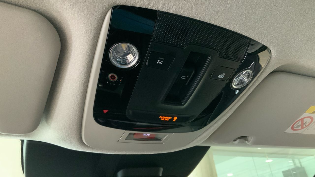 Kia Niro BEV 65KWH 150KW E-NIRO EMOTION 204 5P