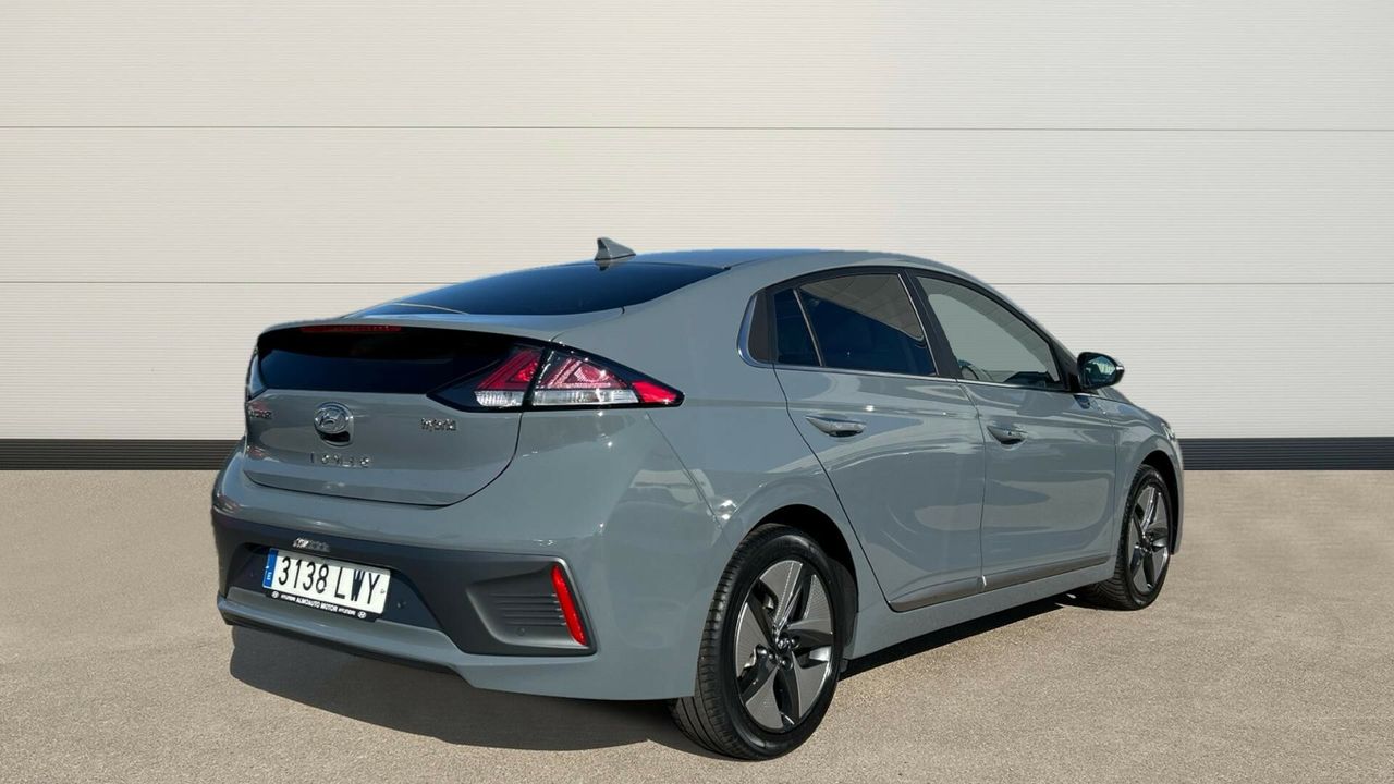 Hyundai IONIQ 1.6 GDI HEV KLASS DCT 141 5P