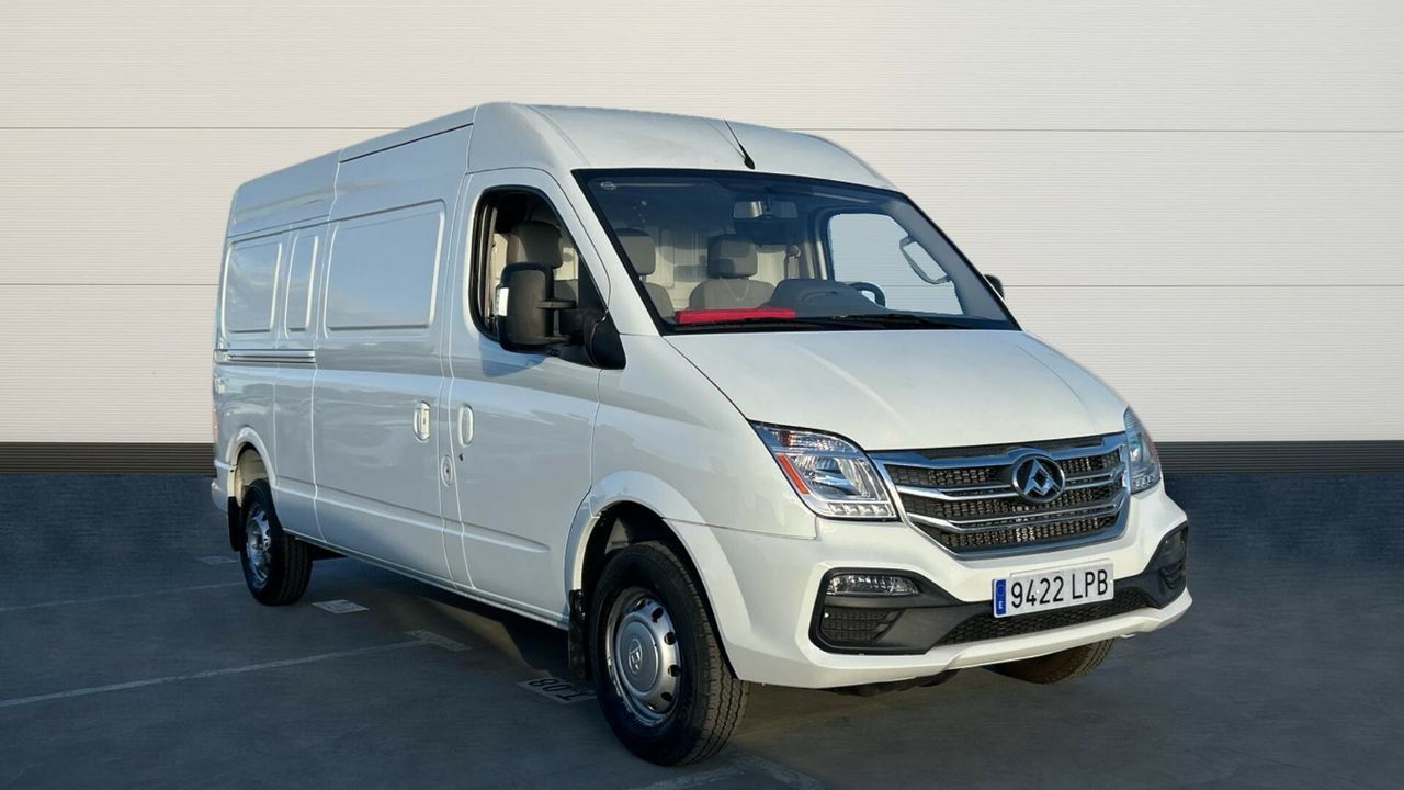 Maxus V80 2.5 V80 LWB H2 136 4P