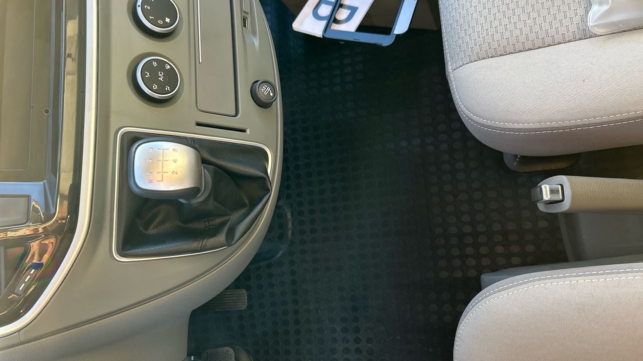 Maxus V80 2.5 V80 LWB H2 136 4P