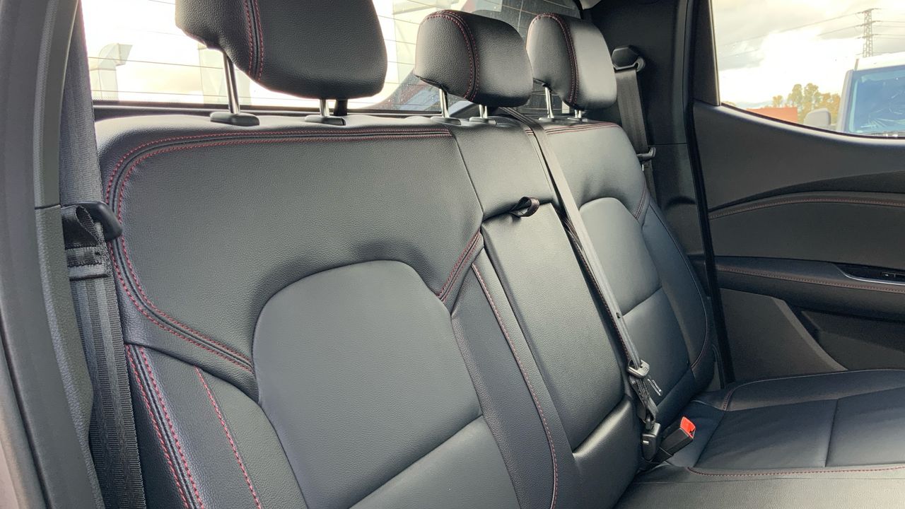 Maxus T60 MAX 2.0D 8AT 4WD 215 4P