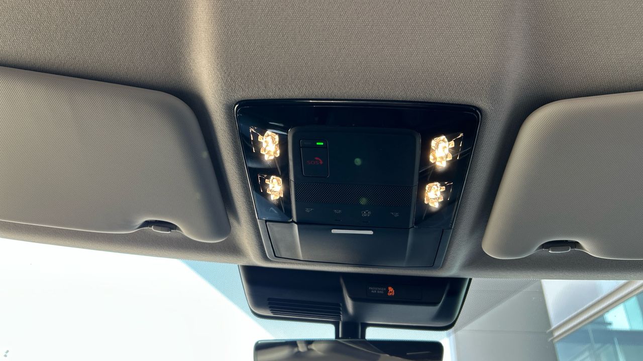 Mitsubishi Outlander 2.4 PHEV KAITEKI 306 5P