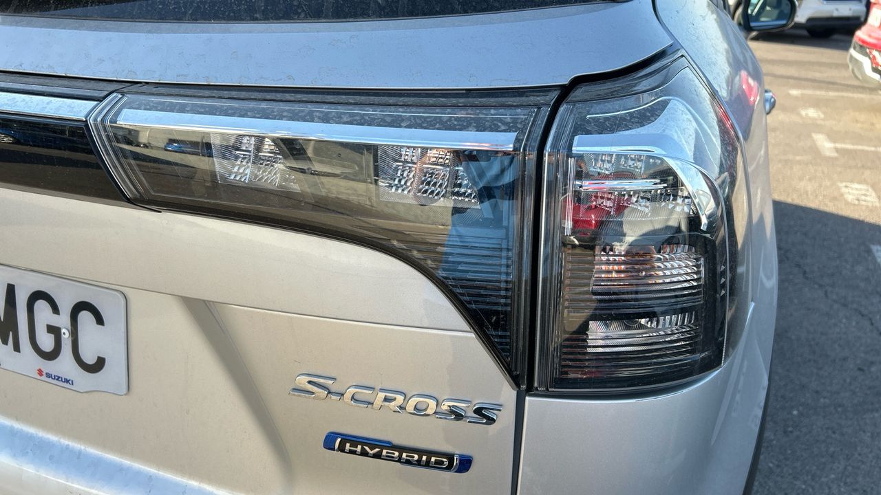 Suzuki SCross 1.5 HYBRID HEV S2 AUTO 116 5P