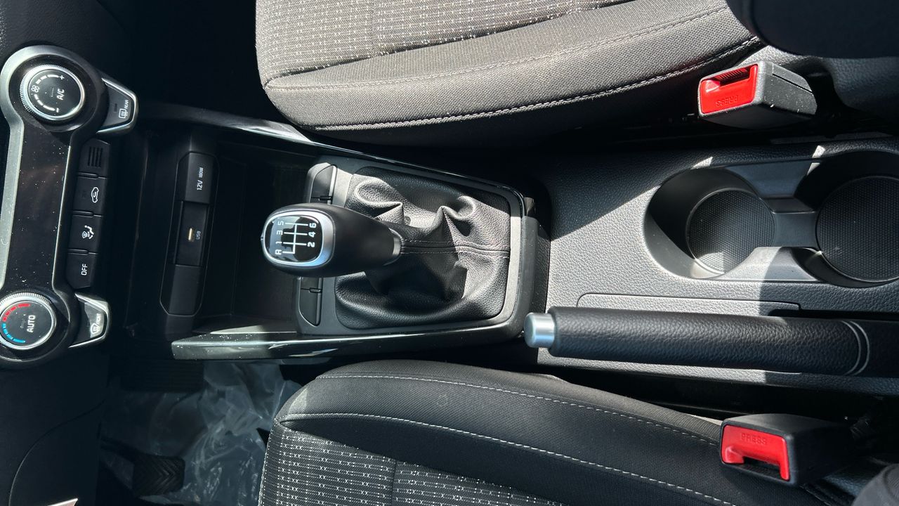 Kia Stonic 1.0 T-GDI MHEV IMT 74KW DRIVE 100 5P