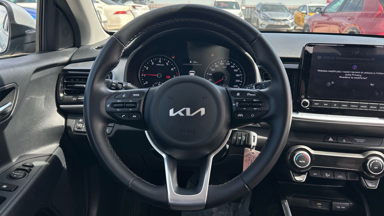 Kia Stonic 1.0 T-GDI MHEV IMT 74KW DRIVE 100 5P