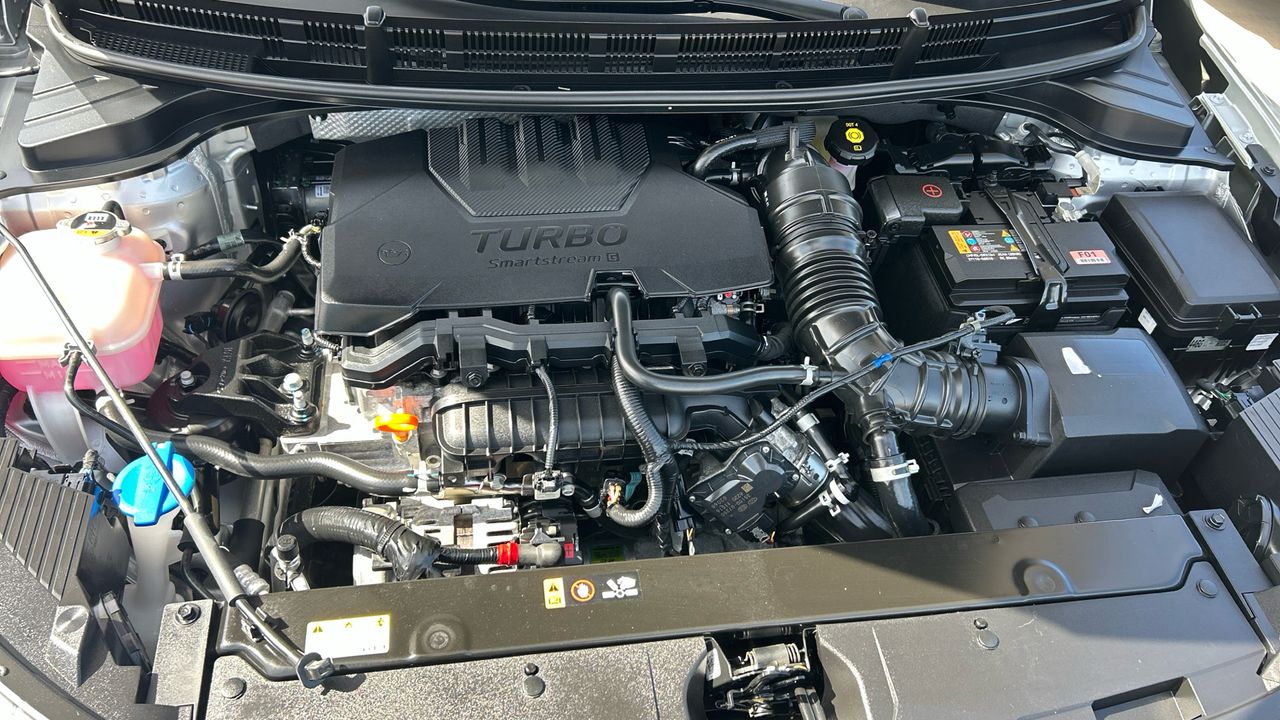 Kia Stonic 1.0 T-GDI MHEV IMT 74KW DRIVE 100 5P