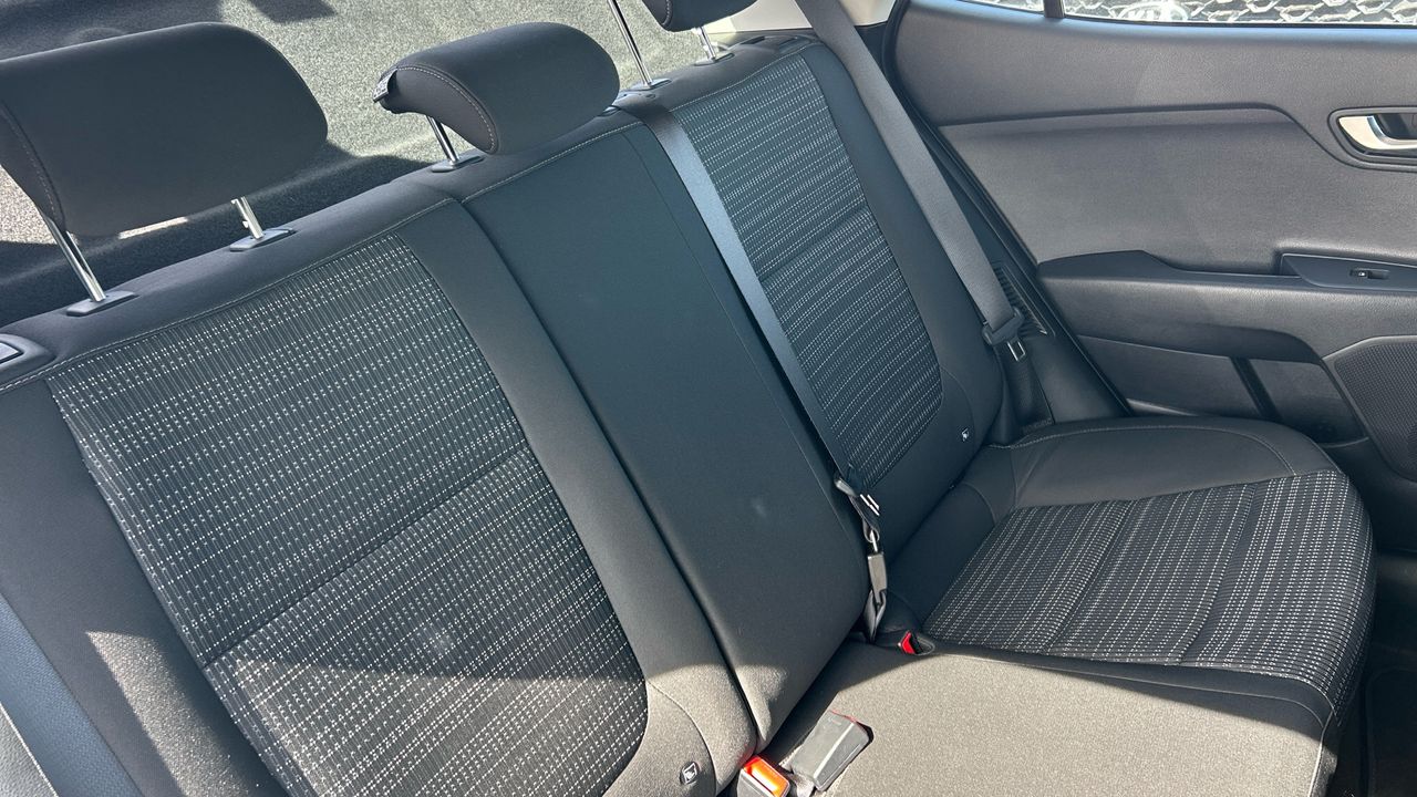 Kia Stonic 1.0 T-GDI MHEV IMT 74KW DRIVE 100 5P