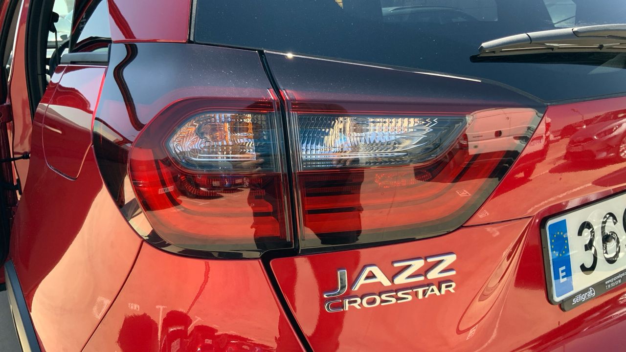 Honda Jazz 1.5 I-MMD HEV CROSSTAR 122 5P