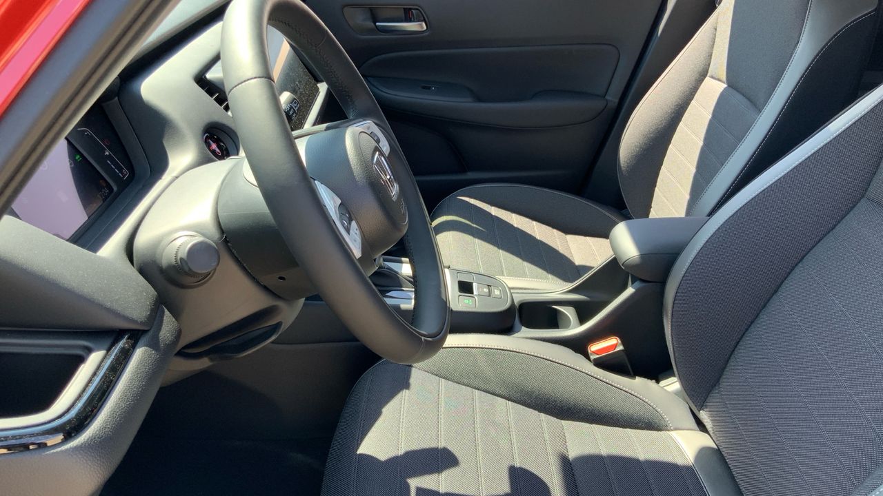 Honda Jazz 1.5 I-MMD HEV CROSSTAR 122 5P