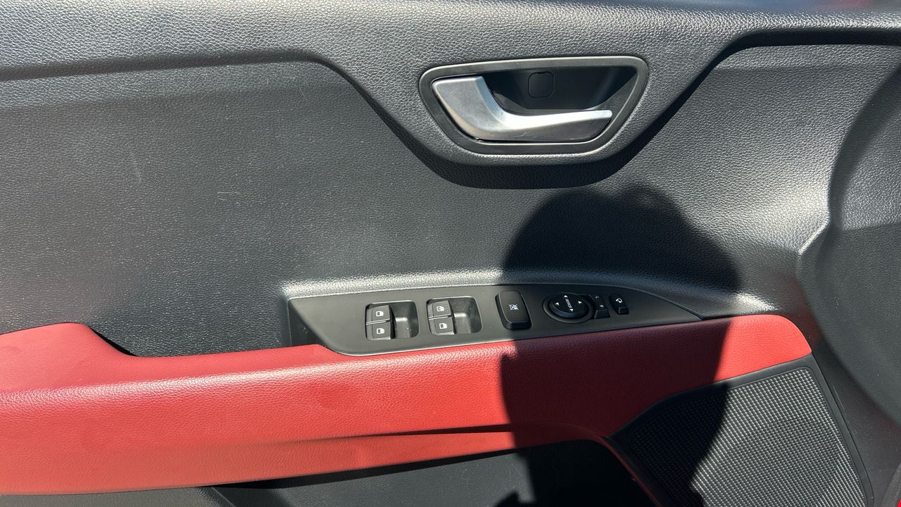 Kia Rio 1.0 T-GDI MHEV IMT 74KW DRIVE PACK SPORT 100 5P