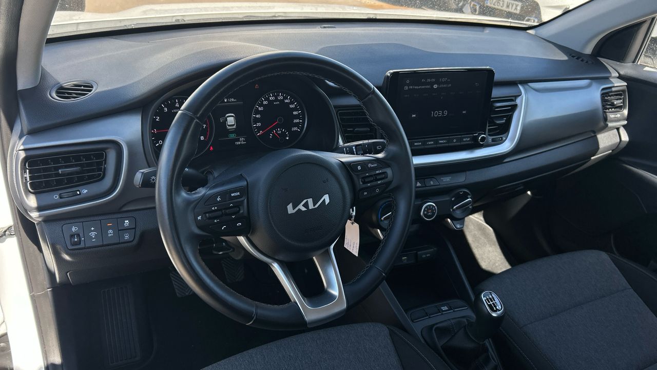 Kia Stonic 1.0 T-GDI MHEV IMT 74KW CONCEPT 100 5P