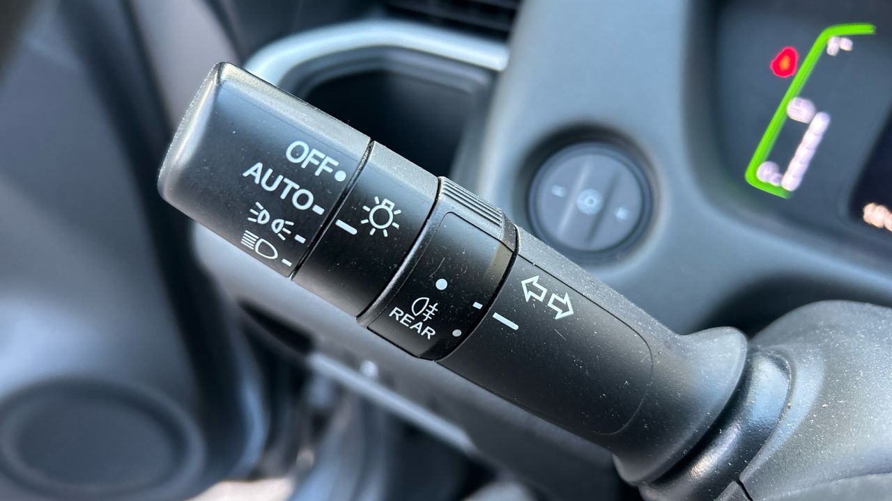 Honda Jazz 1.5 I-MMD HEV ELEGANCE 109 5P