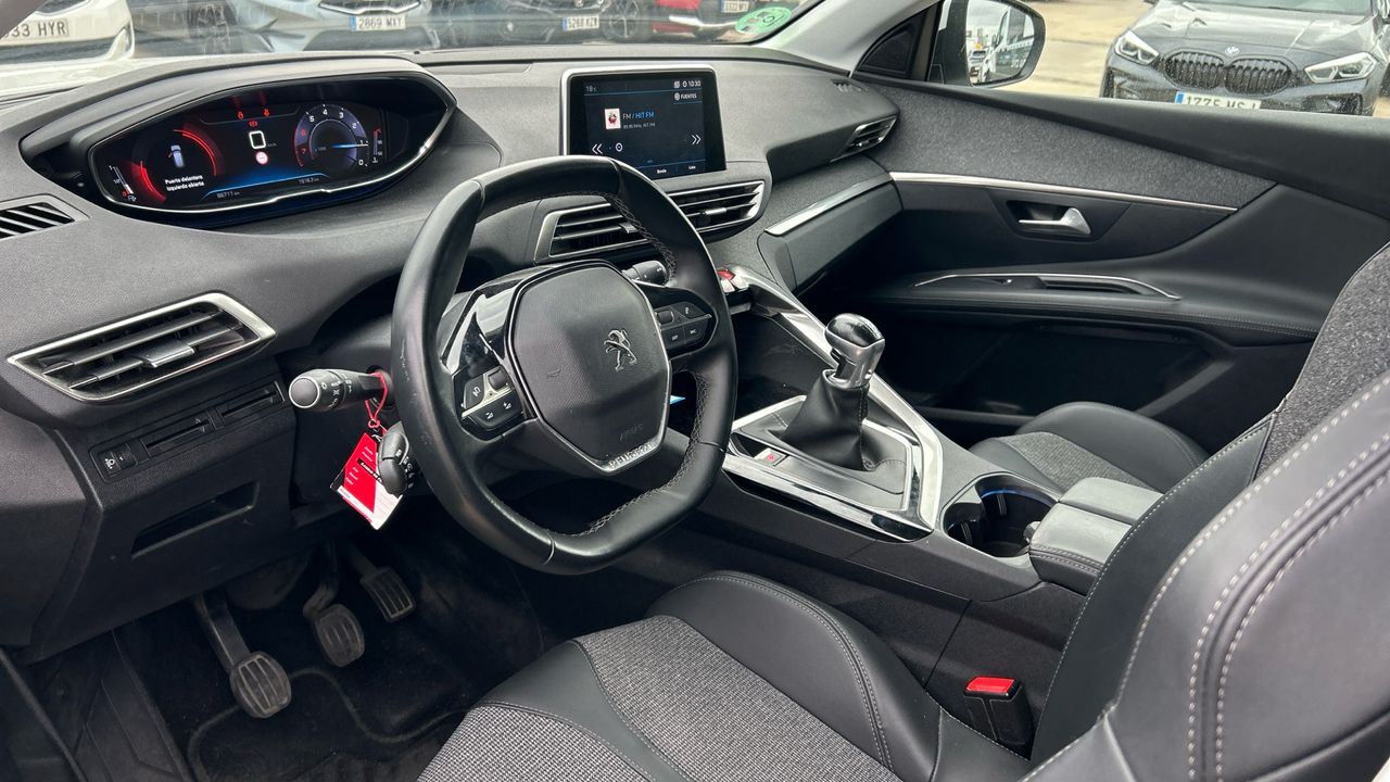 Peugeot 3008 1.2 PURETECH 96KW ALLURE S&S 130 5P