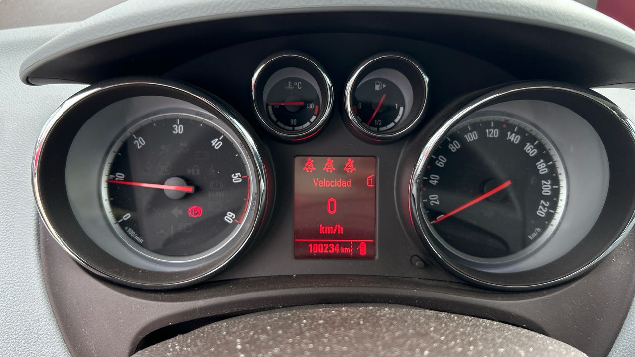 Opel Meriva 1.7 CDTI 110 EXCELLENCE 110 5P