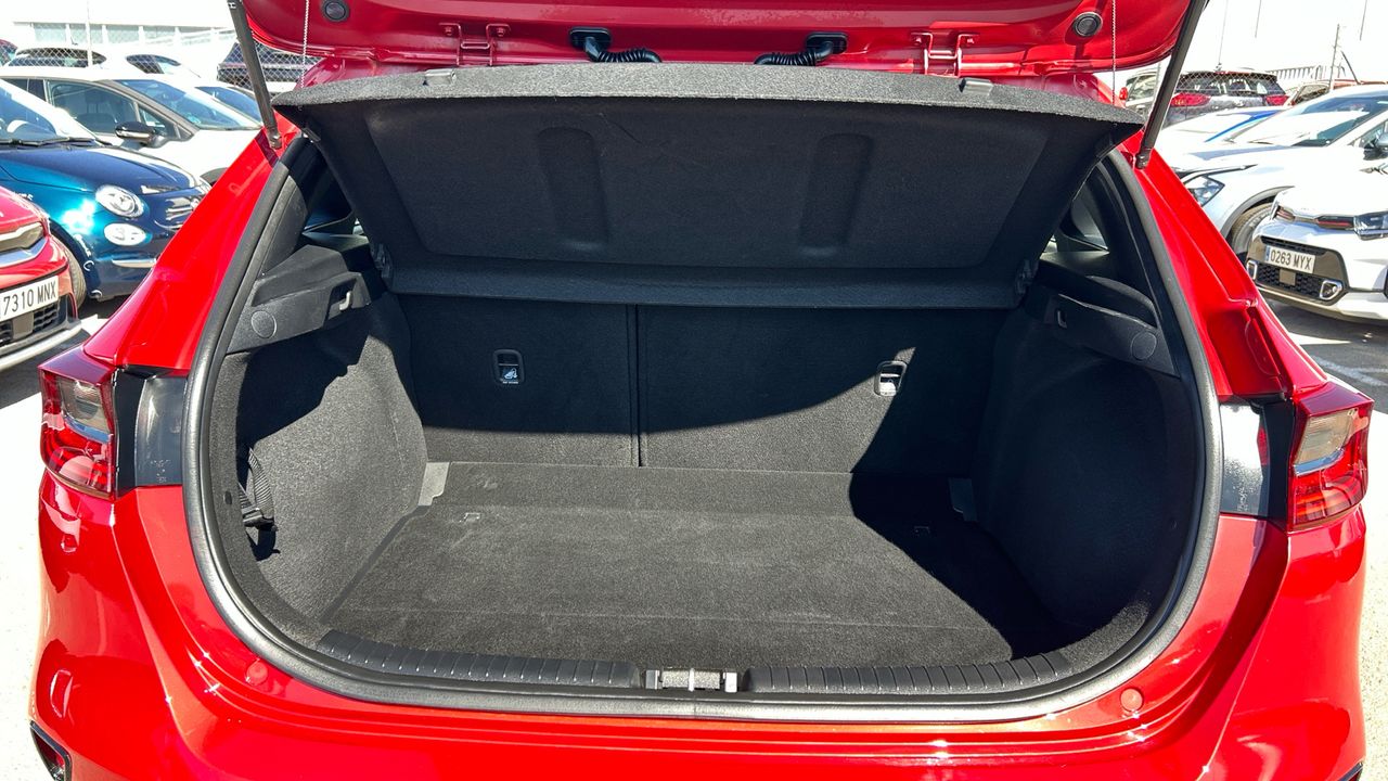 Kia Ceed 1.0 MHEV 88KW DRIVE DCT 120 5P