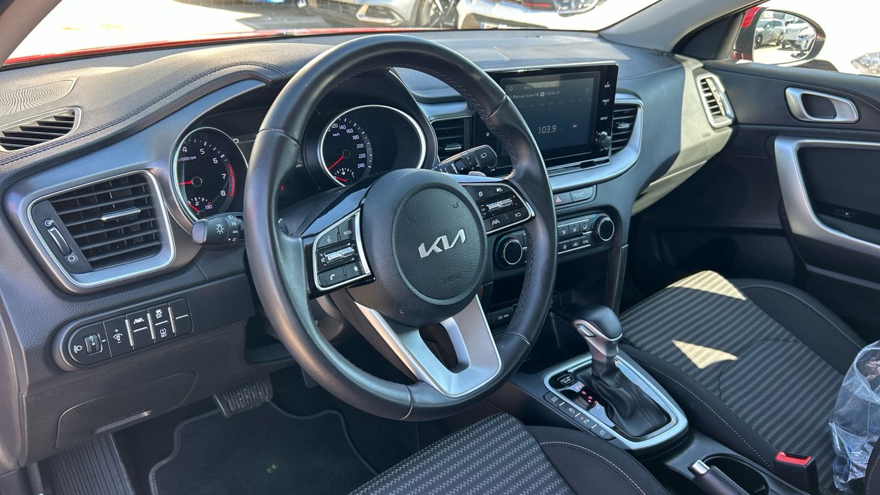 Kia Ceed 1.0 MHEV 88KW DRIVE DCT 120 5P