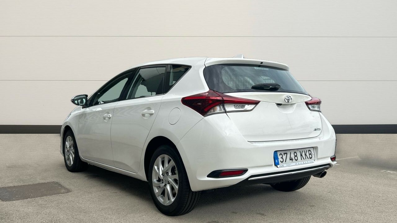 Toyota Auris 1.2T 85KW ACTIVE 116 5P