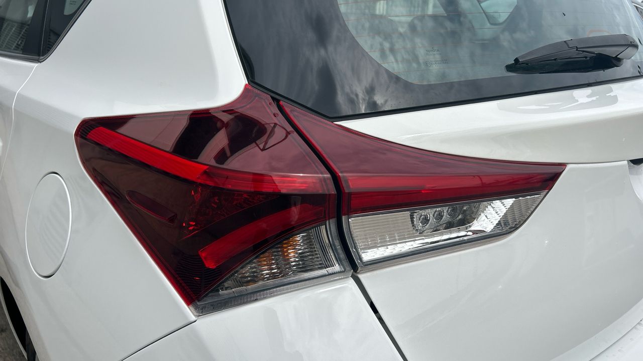 Toyota Auris 1.2T 85KW ACTIVE 116 5P