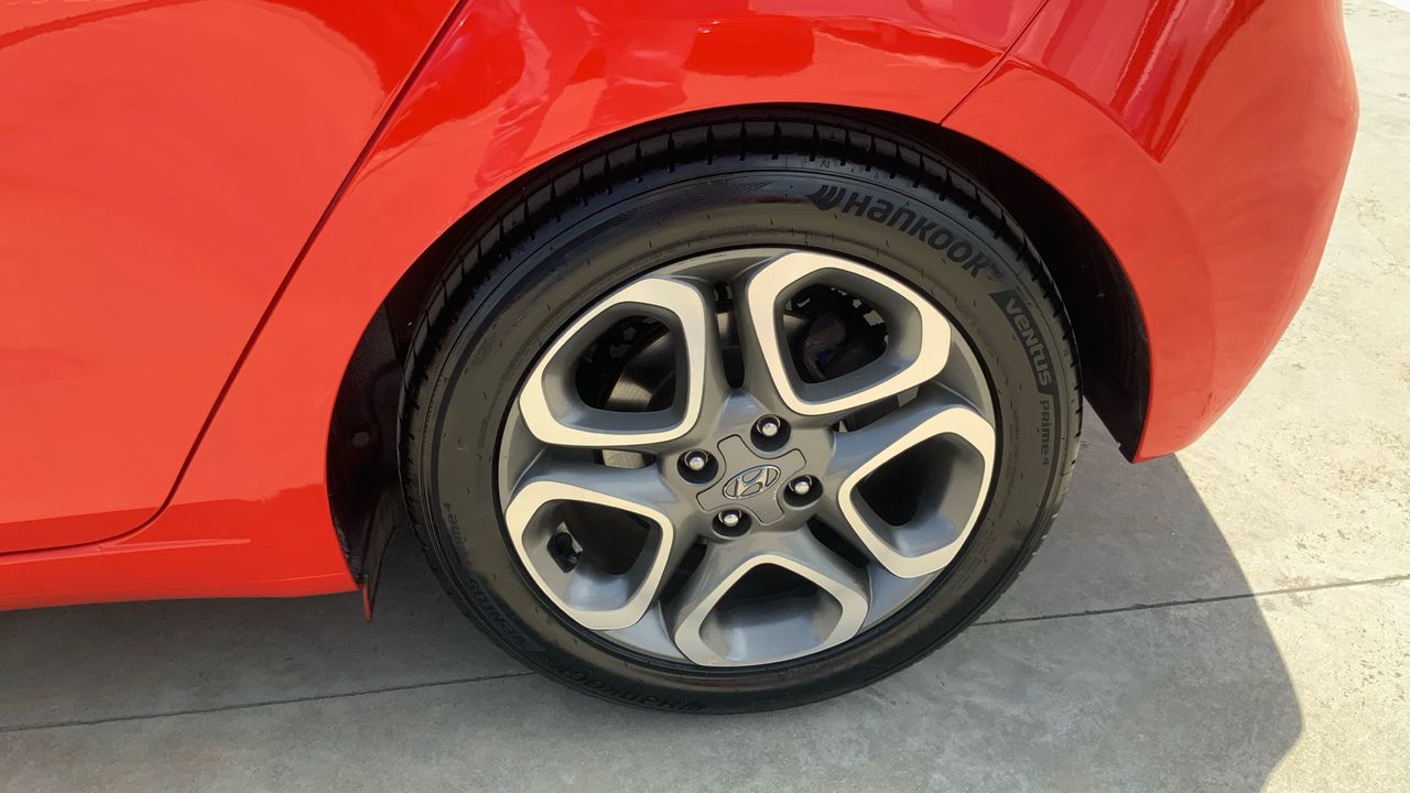 Hyundai i20 1.0 TGDI 74KW TECNO LE DT 2C 100 5P