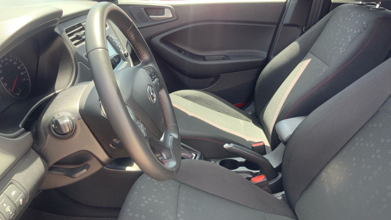 Hyundai i20 1.0 TGDI 74KW TECNO LE DT 2C 100 5P