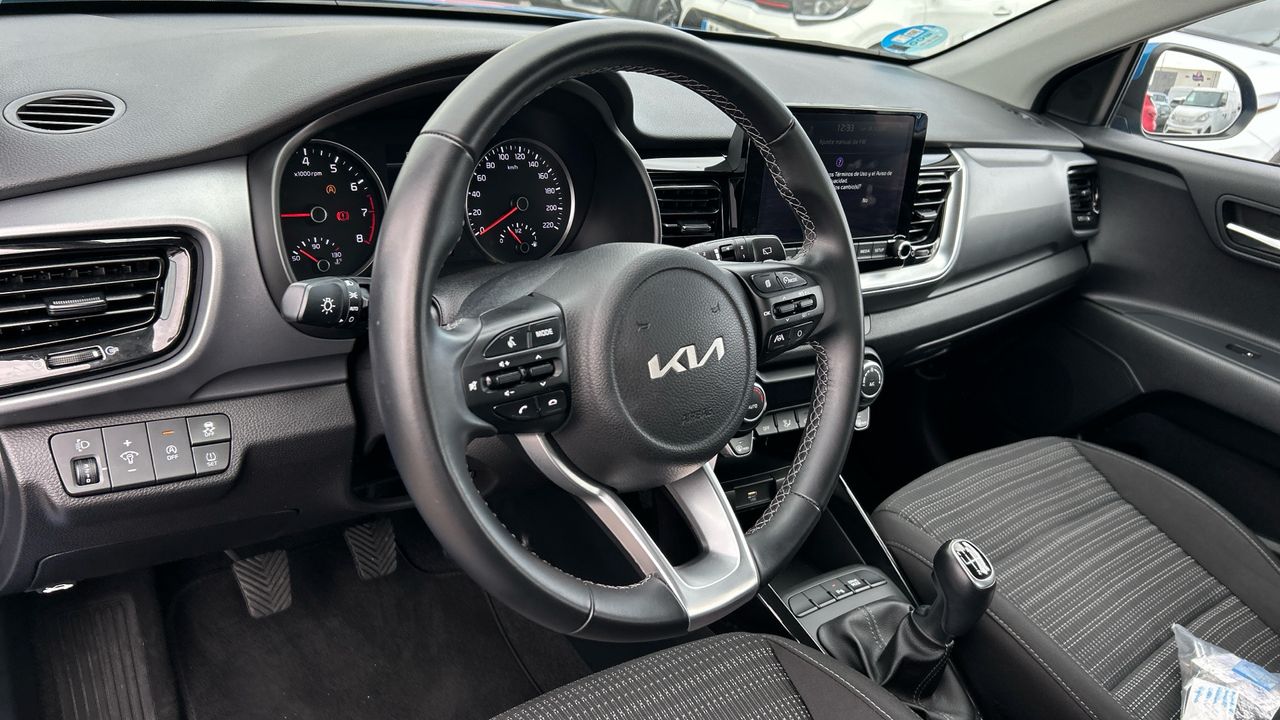 Kia Stonic 1.0 T-GDI MHEV IMT 74KW DRIVE 100 5P