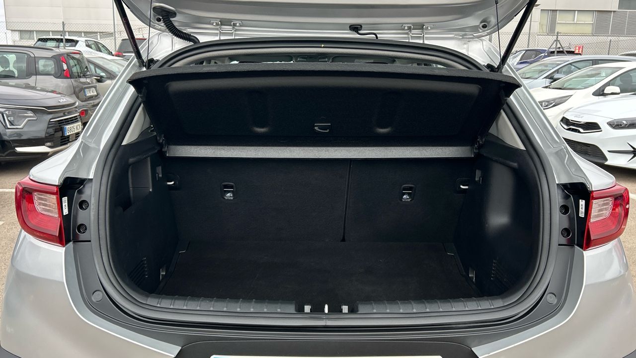 Kia Stonic 1.0 T-GDI MHEV IMT 74KW DRIVE 100 5P