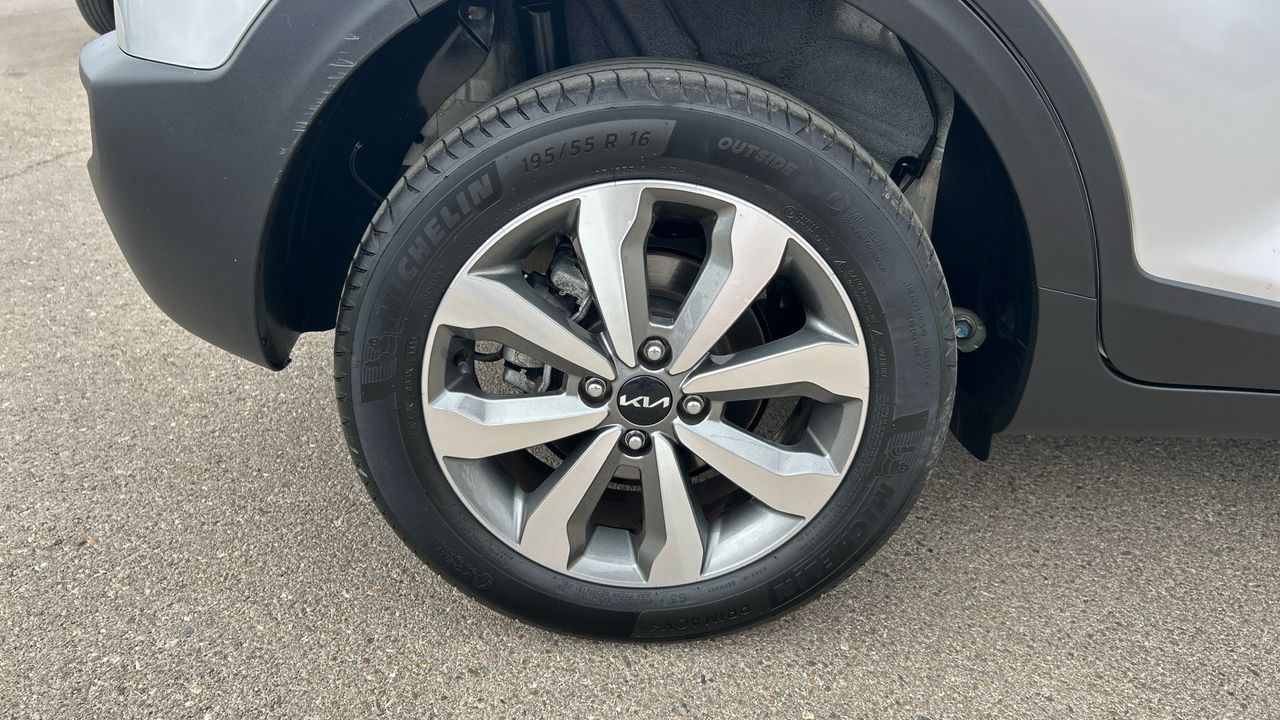 Kia Stonic 1.0 T-GDI MHEV IMT 74KW DRIVE 100 5P