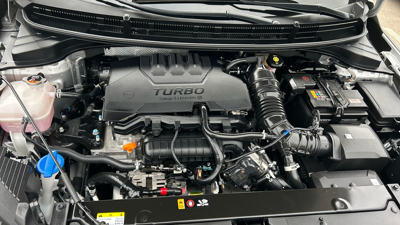 Kia Stonic 1.0 T-GDI MHEV IMT 74KW DRIVE 100 5P